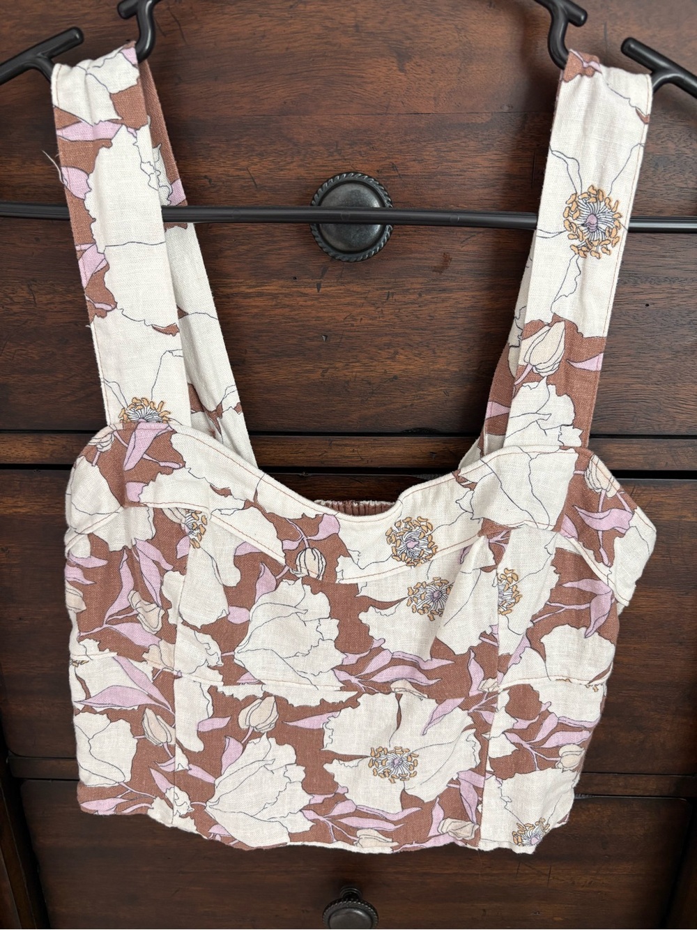 Abercrombie & Fitch Floral Cropped Tank in Cream, Brown & Dusty Pink